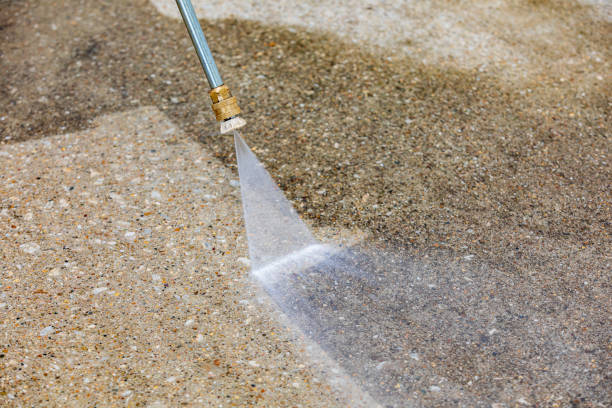 Best Sidewalk and Walkway Cleaning  in Kirby, TX